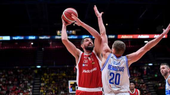 LIVE LBA - Olimpia Milano domina Sassari, al Forum non c'è partita