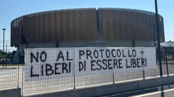 Il tifo organizzato in Serie A contro il nuovo protocollo per il basket