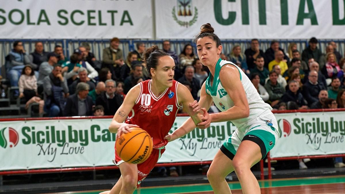 A2 F - Troppo Alcamo per l'A.S. Vicenza, le siciliane s'impongono