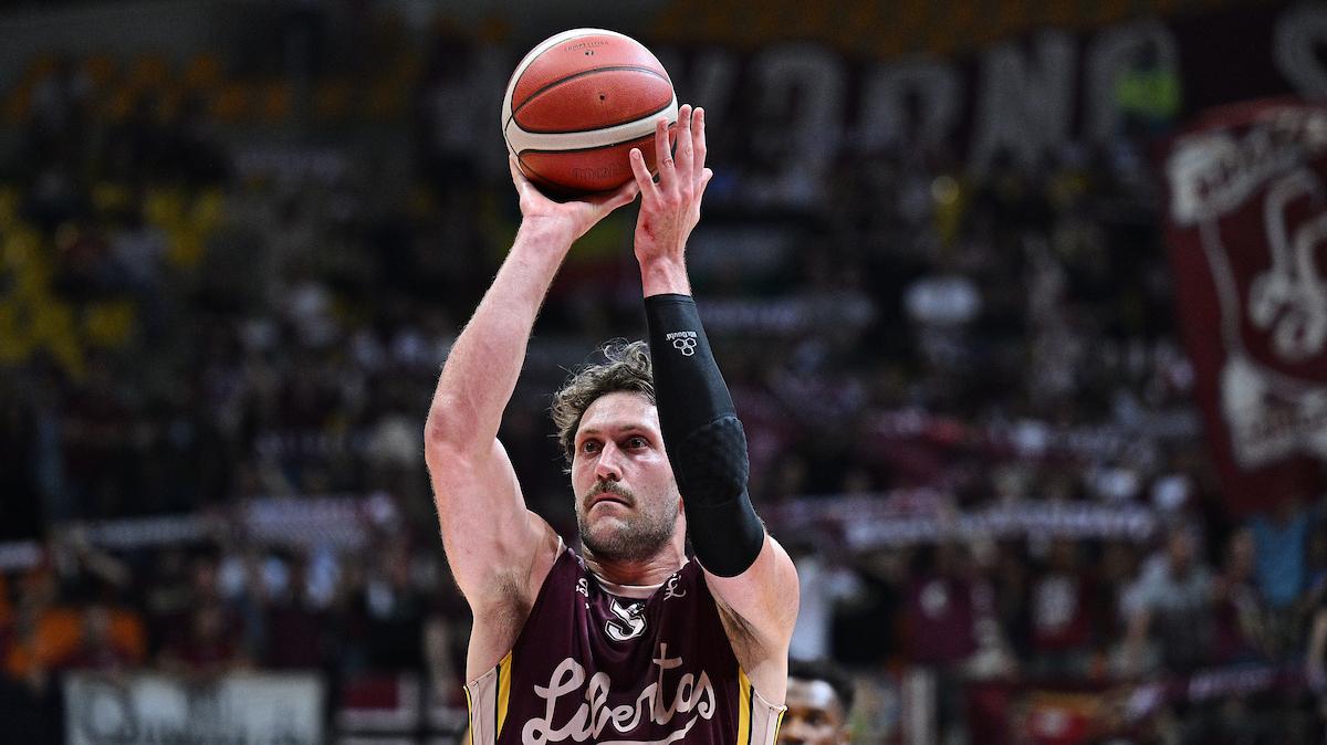 Colpo Livorno, blindato Matt Tiby: c'è il rinnovo fino al 2027