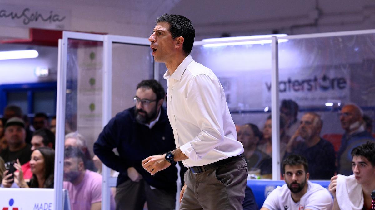 A2 - Unieuro Forlì, Antimo: "Al PalaDozza un piccolo blackout può costare caro"