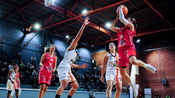A2 Femminile - Acciaierie Valbruna Bolzano tenace, Alpo grande in difesa