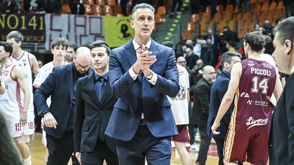 L'Estra Pistoia torna alla Lumosquare per sfidare la capolista Pesaro