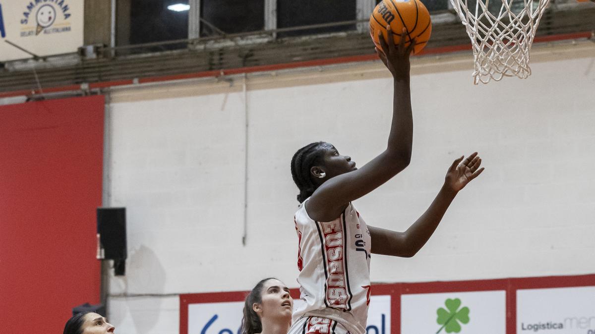 A2 F - La trasferta a Viterbo per l'USE Rosa Empoli