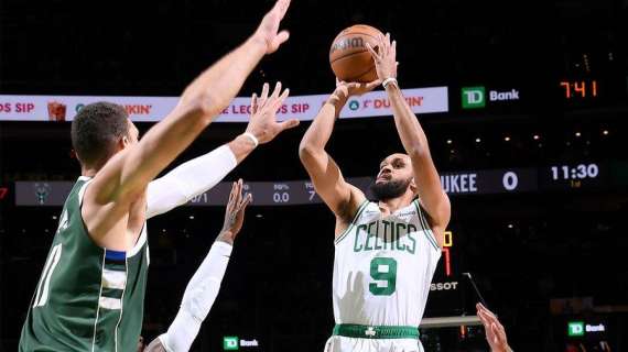 NBA - I Boston Celtics respingono l'assalto dei Milwaukee Bucks