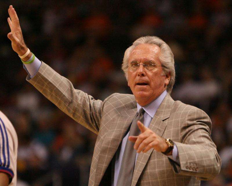 Coach Hill in Giappone