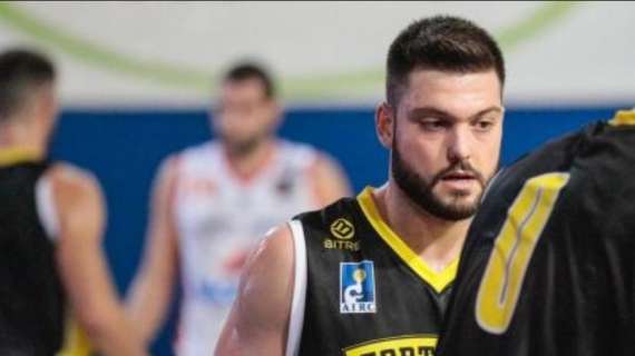 Serie B - Oleggio Magic Basket, firmato Marco Giancarli