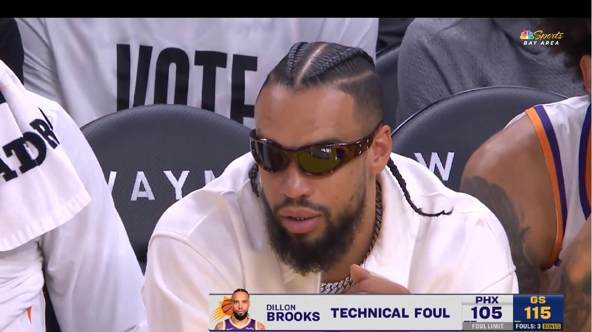 Al Chase Center Dillon Brooks si prende un tecnico in abiti civili