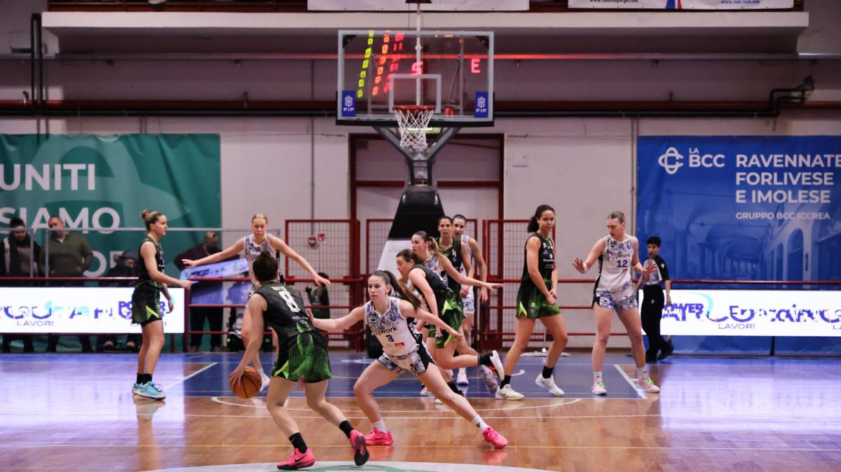 A2 F - Trasferta amara per la Passalacqua Ragusa a Faenza