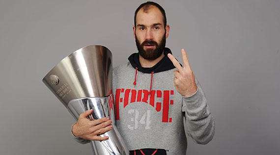 9 milioni pronti per Spanoulis