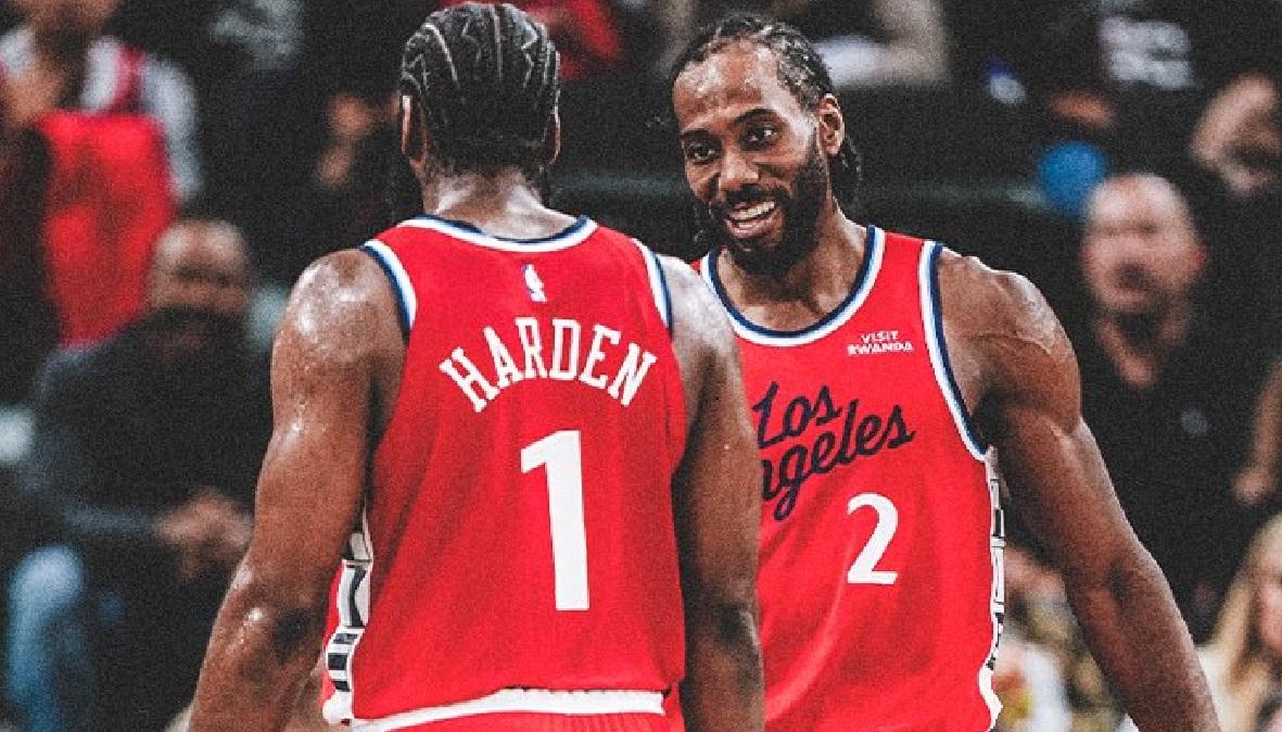  Clippers travolgenti: Houston cede nella ripresa nonostante Durant