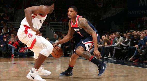 NBA - Aria pesante da playoff tra Wizards e Raptors
