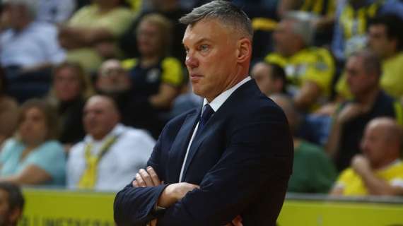 Il Fener stecca alla ripartenza, Jasikevicius: «Con questa difesa impossibile vincere»