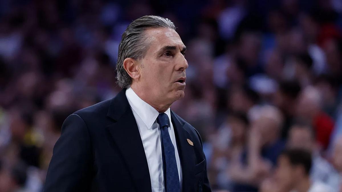Sergio Scariolo porta il Real Madrid a Tenerife: "Adesso servono due vittorie"