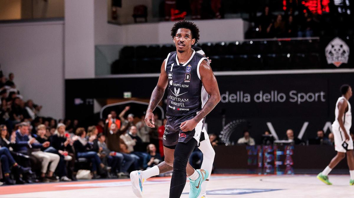 Derthona vs Udine: diretta (79-80 con 5 secondi da giocare, 4Q)