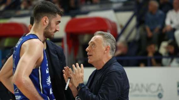 A2 - Brindisi, Bucchi: «Un paio di azioni di confusione nostre in attacco hanno creato la differenza»
