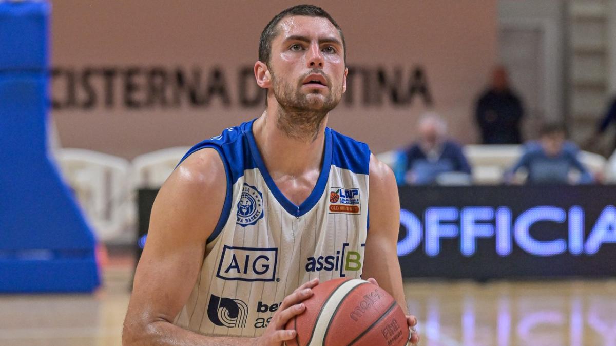 Serie B - La Benacquista torna in campo: domenica arriva l'Andrea Costa