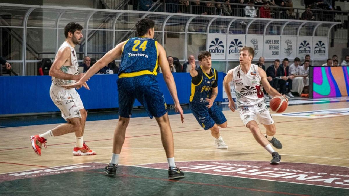 Serie B - Contro Fidenza tornano sorriso e vittoria alla Paffoni Omegna