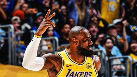 NBA - Con una tripla Lebron James supera i 50.000 punti segnati in carriera