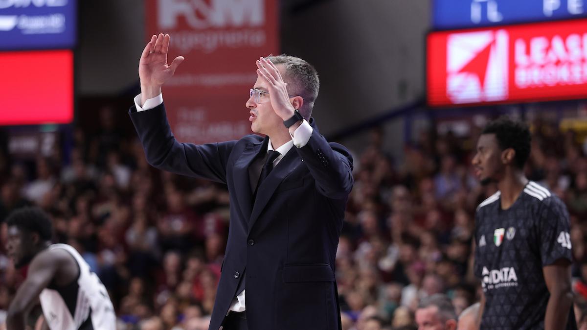 Virtus Bologna, Jakovljevic sulla sconfitta in G3 a Venezia e le condizioni di Vildoza