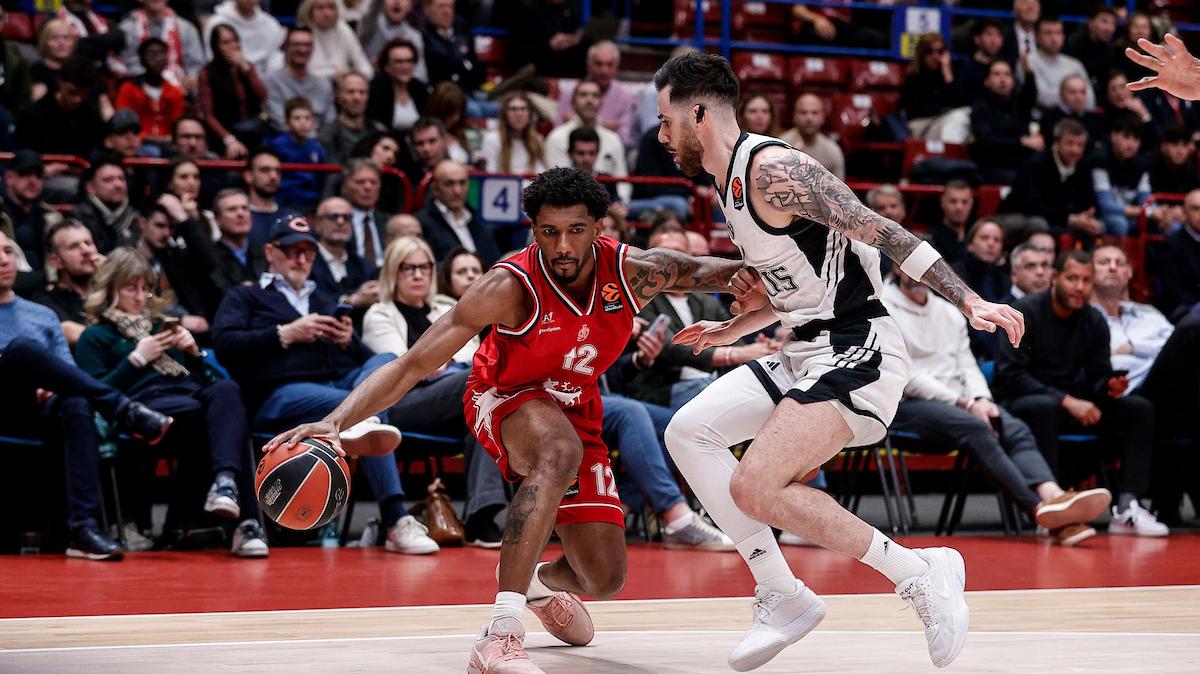 Olimpia Milano, derby senza storia: Virtus Bologna KO al Forum