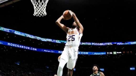 NBA - Celtics: i Suns rovinano la folle serata di Marcus Smart