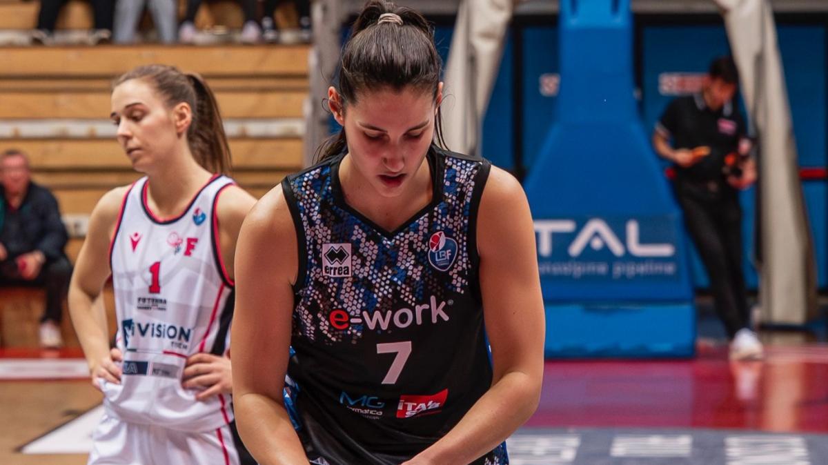 A2 F - Sara Ronchi :"Io voglio vivere di basket"