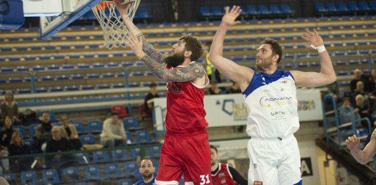 Serie B - Grande rimonta del San Giobbe alla Bondi Arena di Ferrara