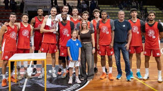 Cantù cede alla Pallacanestro Trieste nella ripresa | Trofeo degli Angeli