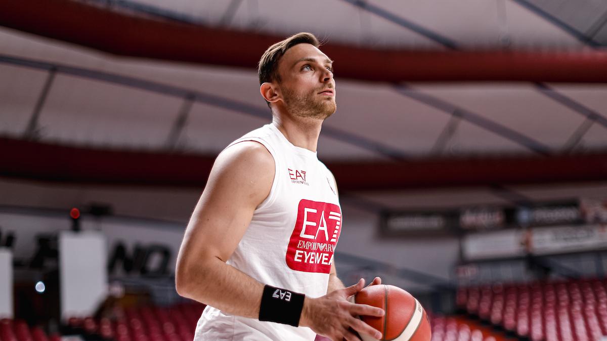 Olimpia Milano, fiducia in Stefano Tonut: nuovo contratto biennale