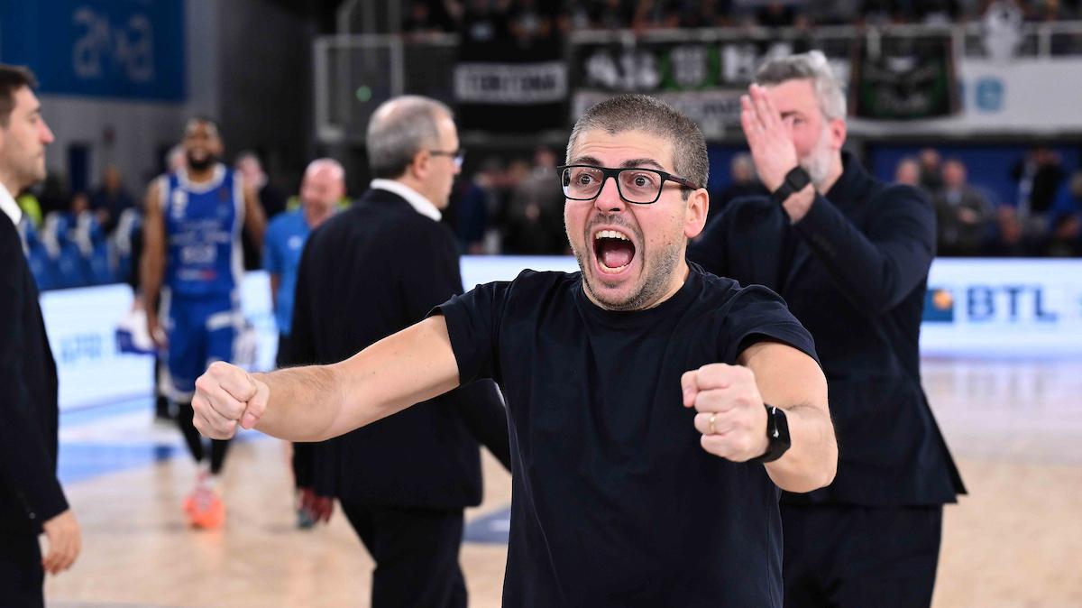 Brescia, Cotelli: "Ragazzi eroici: nell'emergenza è uscito fuori il cuore"