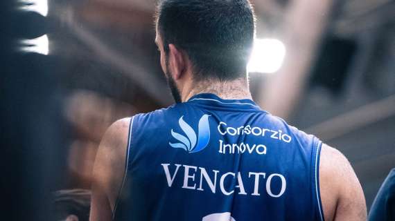 A2 - Tegola Fortitudo Bologna, frattura alla mano per Luca Vencato