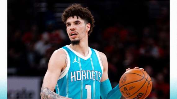 NBA - Vucevic non basta ai Bulls, che cadono contro gli Hornets