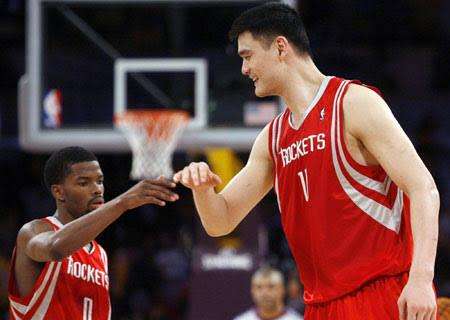 Yao Ming, l'etica della Grande Muraglia nel circo del testosterone NBA