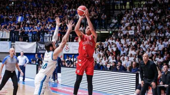 LIVE A2 - Trieste vede la Serie A: 2-0 a Cantù, Reyes inarrestabile, Candussi decisivo