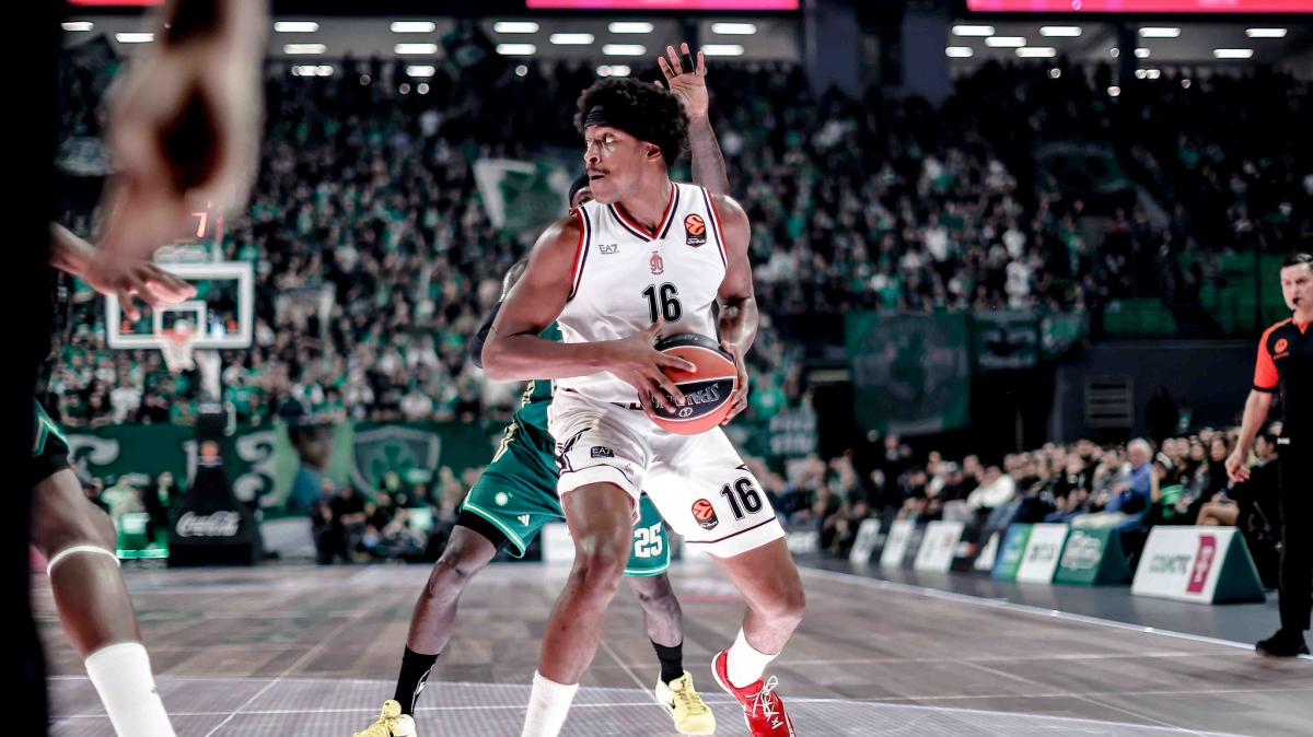 Gazzetta: «Brooks, Brown, Nebo. È un'Olimpia stellare. Panathinaikos giù»