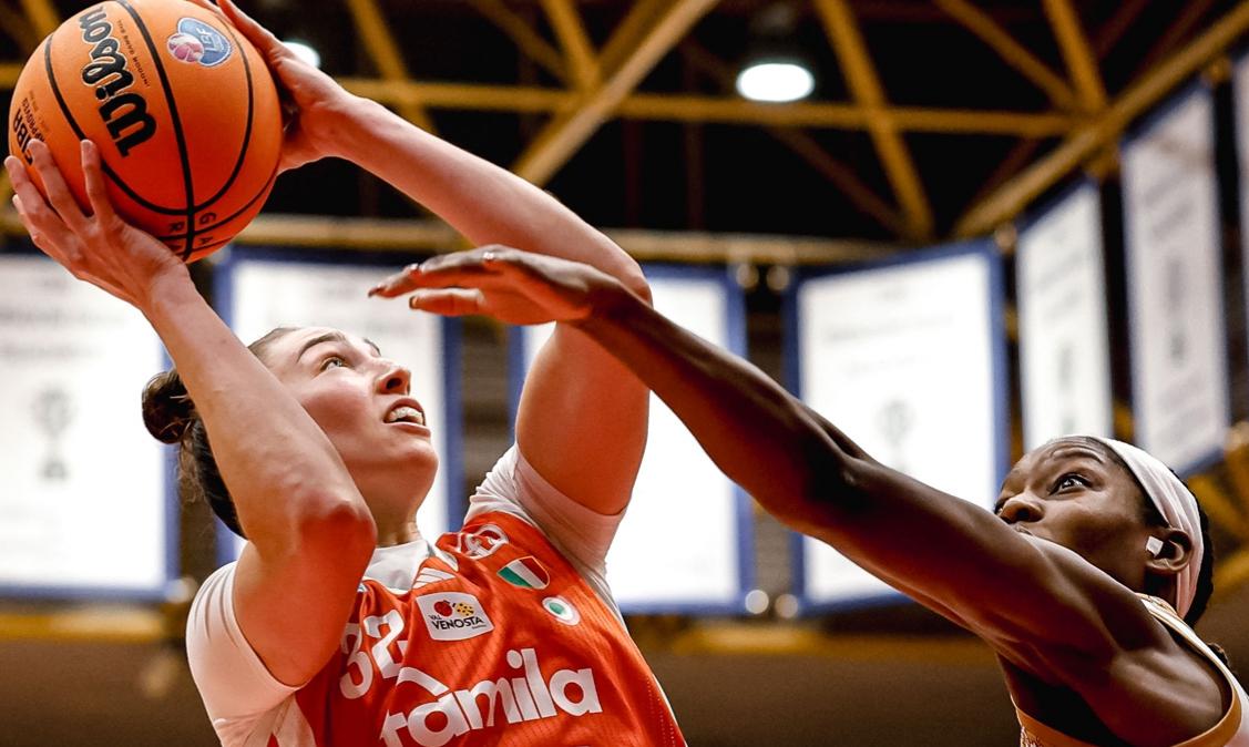 A1 F : domenica il classico dei classici, Reyer Venezia-Famila Schio