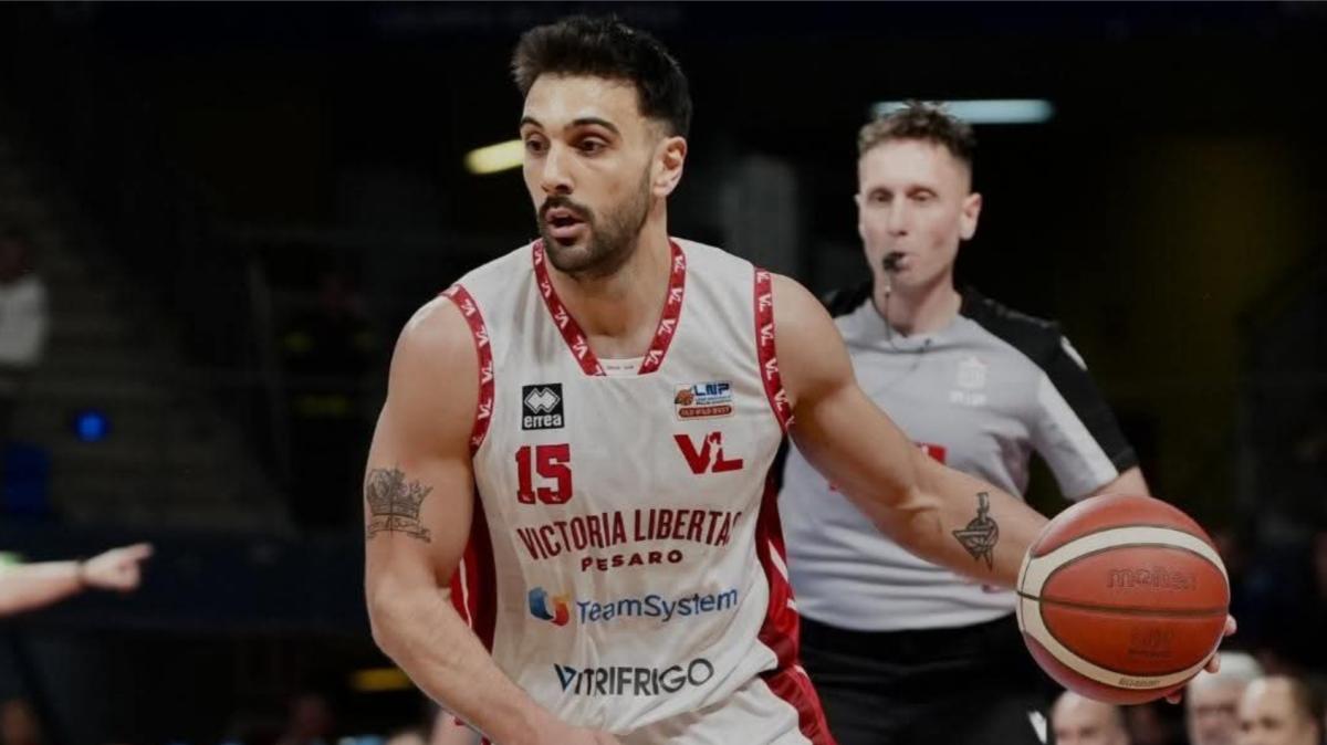 Pesaro, che Pasqua! Tambone show, battuta Verona in volata 