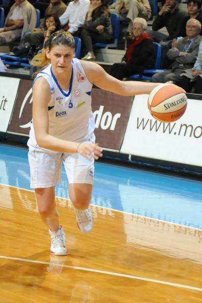 Famila Schio: da Faenza arriva Maja Erkic