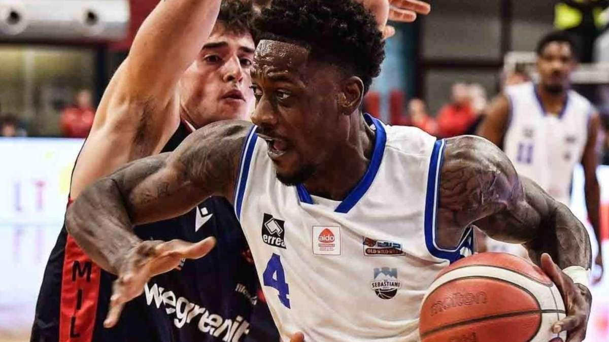 MERCATO A2 - Sebastiani Rieti, Williams fuori squadra: caccia al sostituto 