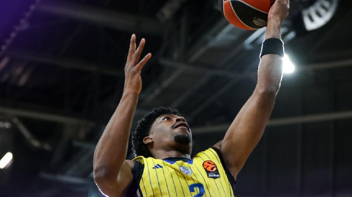 Il Maccabi TA insegue, rimonta e piazza il colpo esterno a Lione