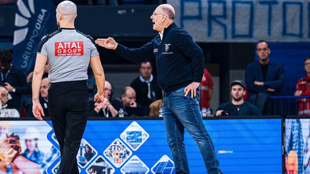 Fortitudo, ultimo ballo al PalaDozza: con la Juvi Cremona una sfida che vale la stagione