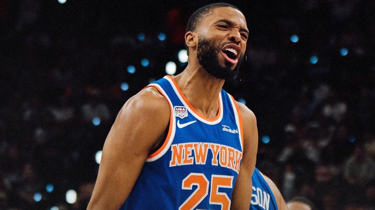 Mikal Bridges e il ritorno dei fantasmi delle Finals 2021 con Phoenix