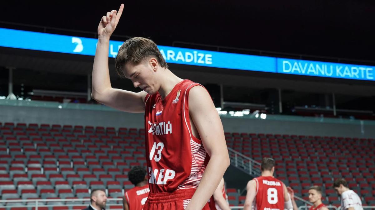 Il 19enne Michael Ruzic guida la Croazia alla vittoria su Israele