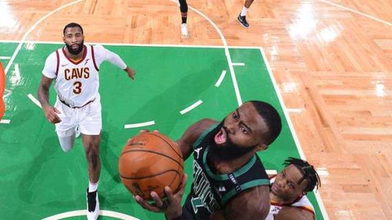 NBA - I Celtics ridimensionano violentemente i Cavaliers