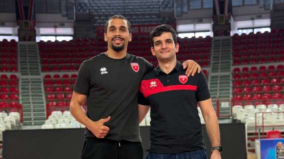 Pallacanestro Varese: la presentazione di Elijah Mitrou-Long