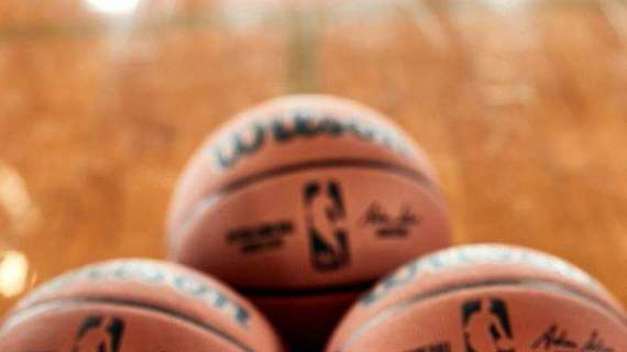NBA - Paul George: "la nuova palla Wilson non ha lo stesso tocco"