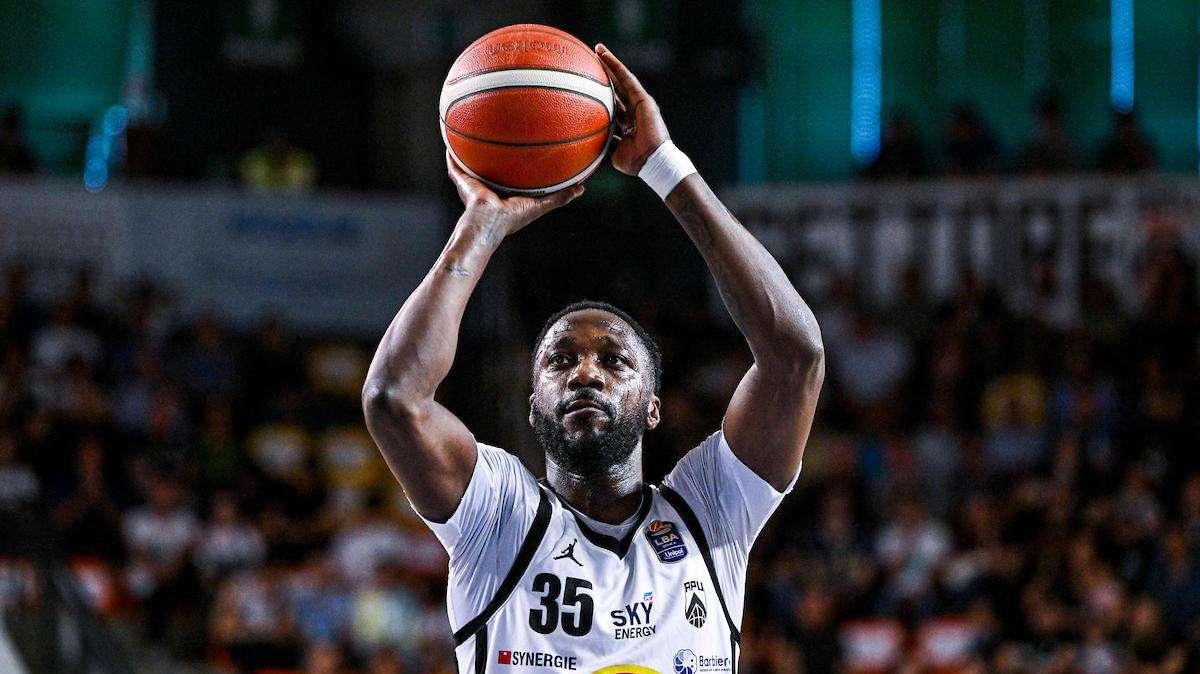 Udine, possibile addio per Ikangi: offerta da Varese