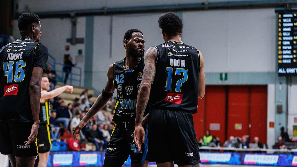 Cremona scaccia la crisi: Durham show, battuta la Guerri Napoli