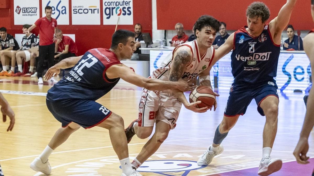 B Int - Use Empoli sbanca Cecina e trova la semifinale playoff